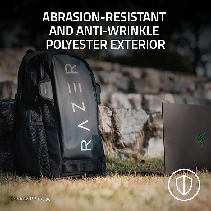 Razer Rogue 14"/16" Backpack V3 - Available in Black and Chromatic