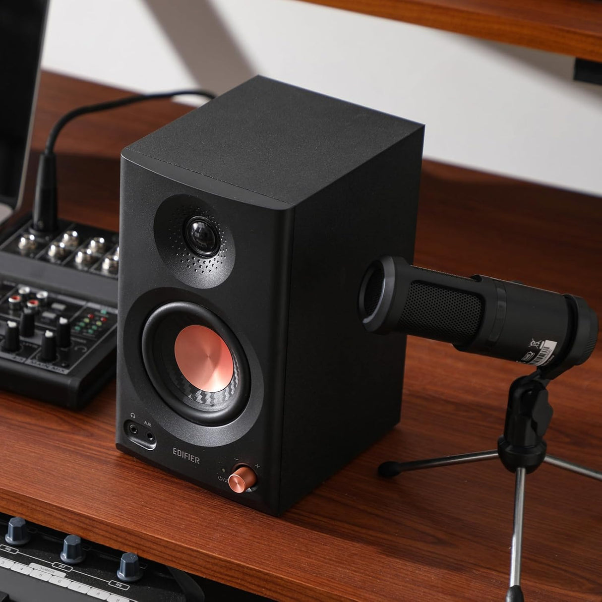 Edifier MR3 Powered Studio Monitor Speakers